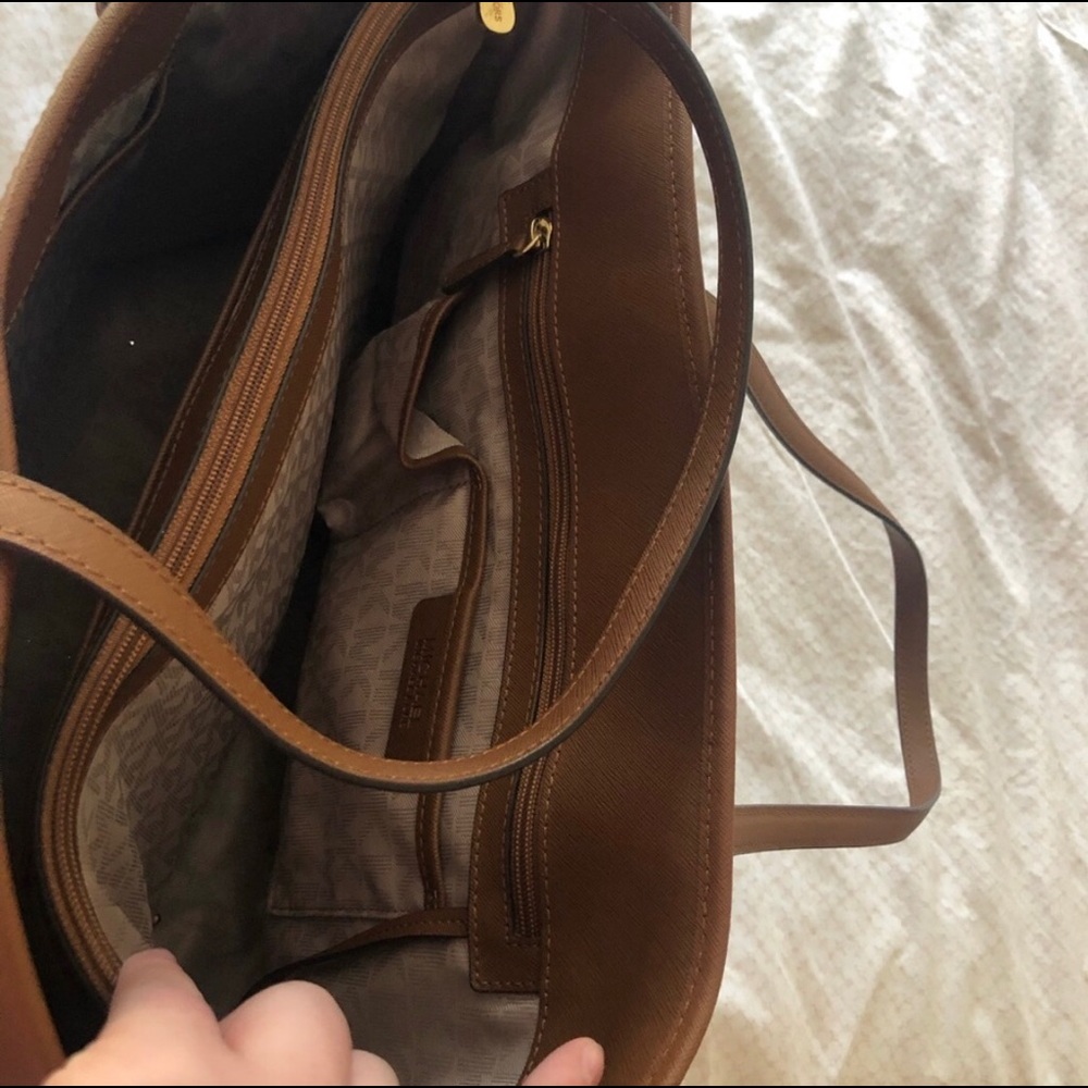 Handbag - Picture 5 of 7
